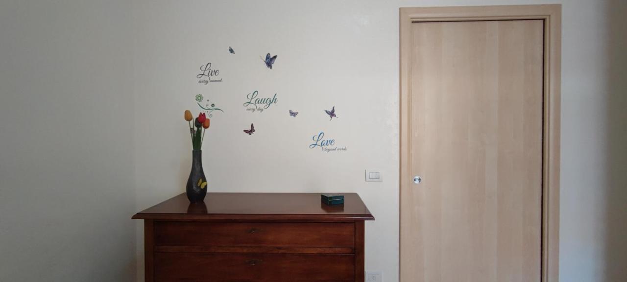 Mariposa Guest House Бари Екстериор снимка