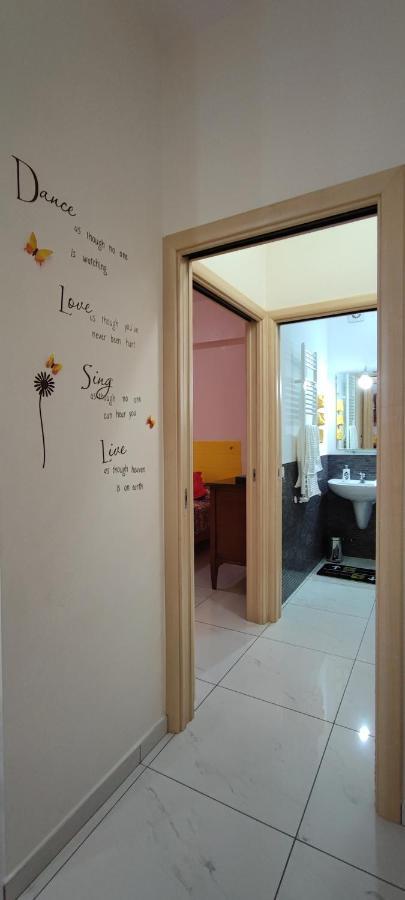 Mariposa Guest House Бари Екстериор снимка